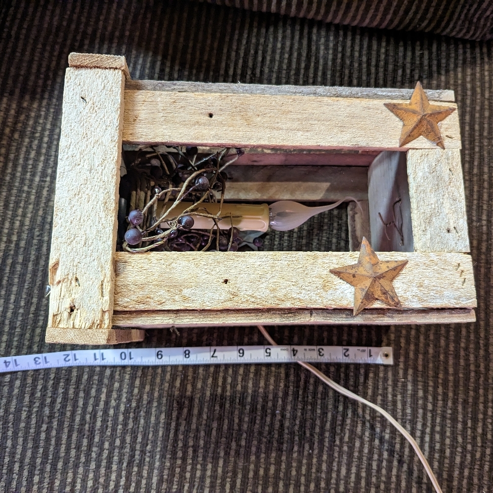 Primitive Candle Box - Picture 2 of 9